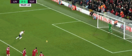 每体：德容未能参与赛前集中，能否出战本轮联赛成疑